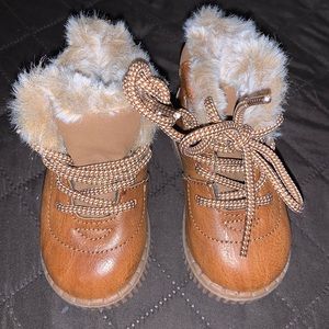 NWOT! Furry Baby Boots